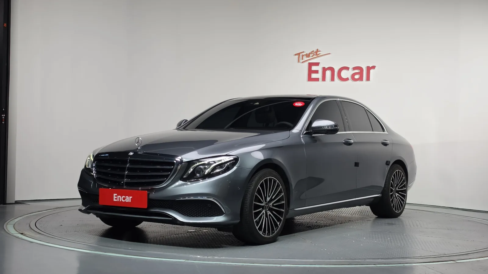 2017 Mercedes-Benz E-Class