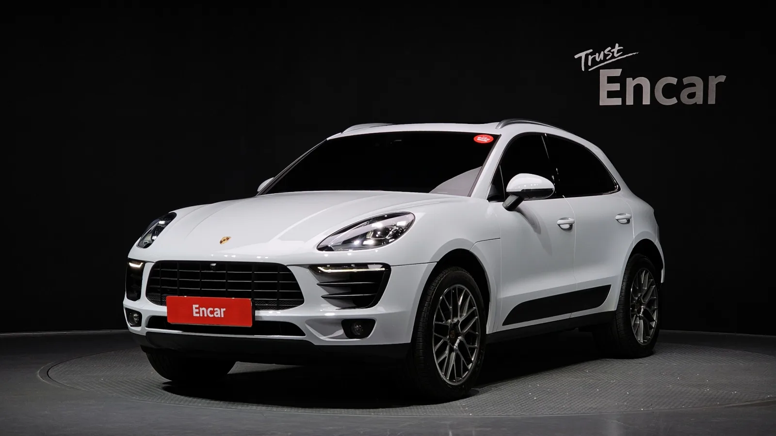 2018 Porsche Macan