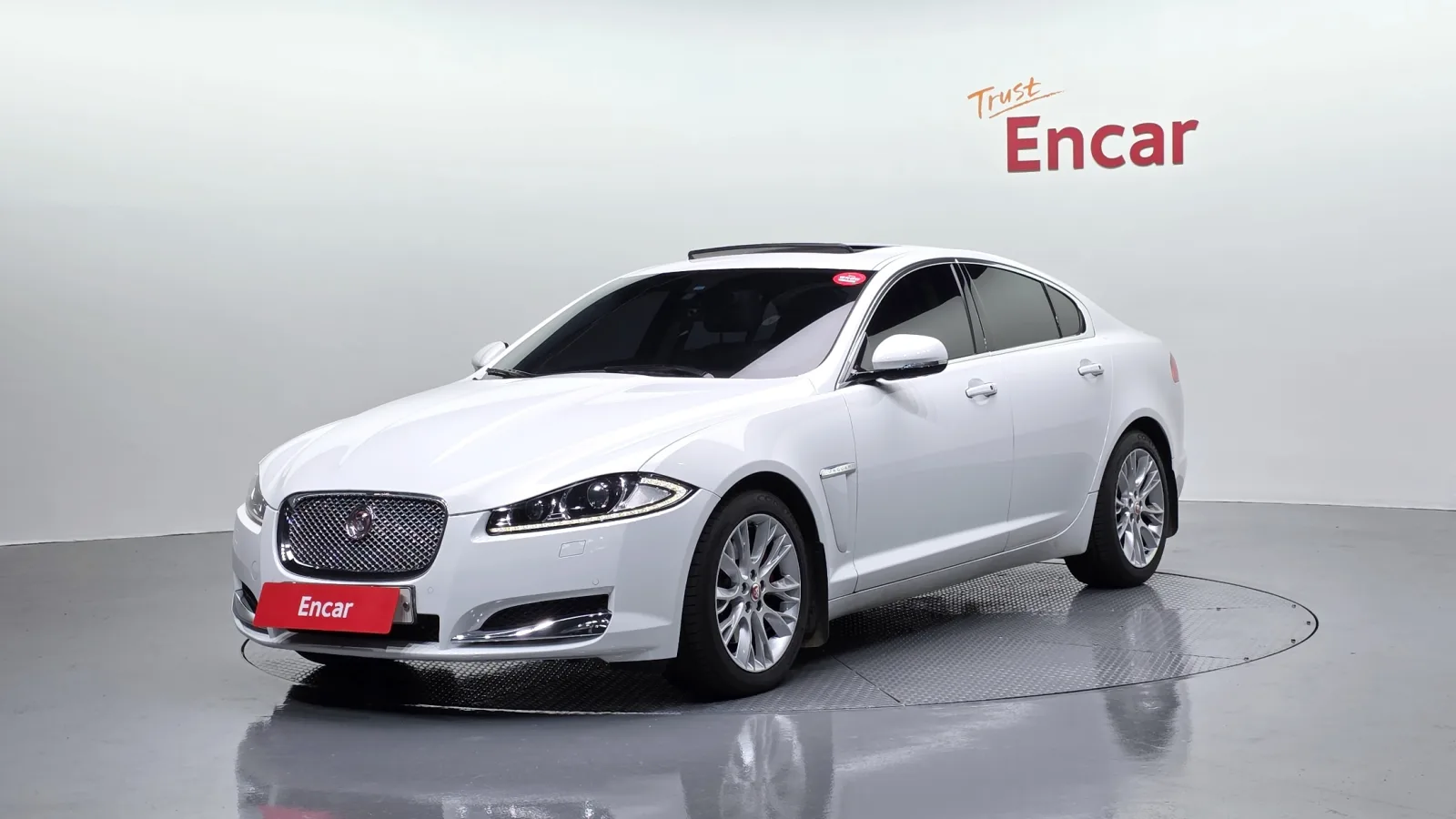2014 Jaguar XF