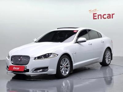2014 Jaguar XF