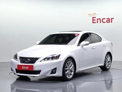 2012 Lexus IS