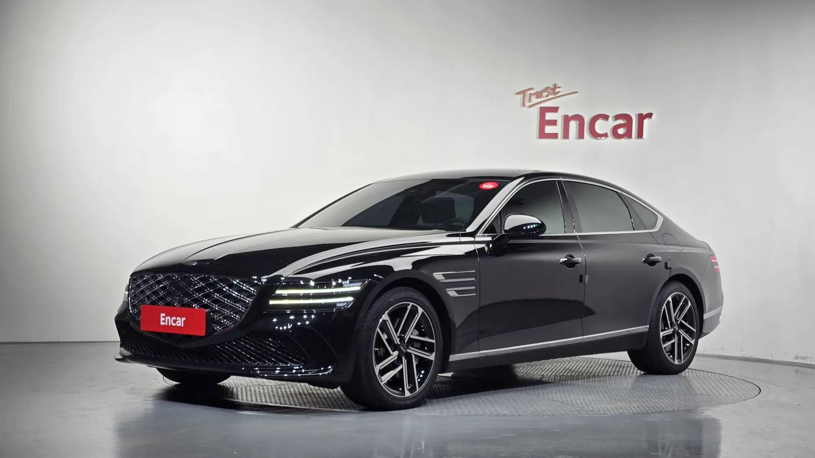 2025 Genesis G80