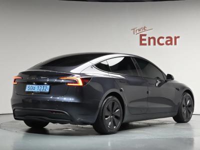 2024 Tesla Model 3