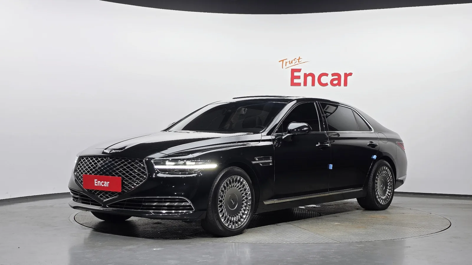 2021 Genesis G90