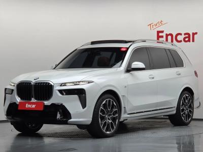 2025 BMW X7