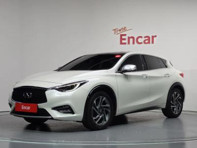 2019 Infiniti Q30