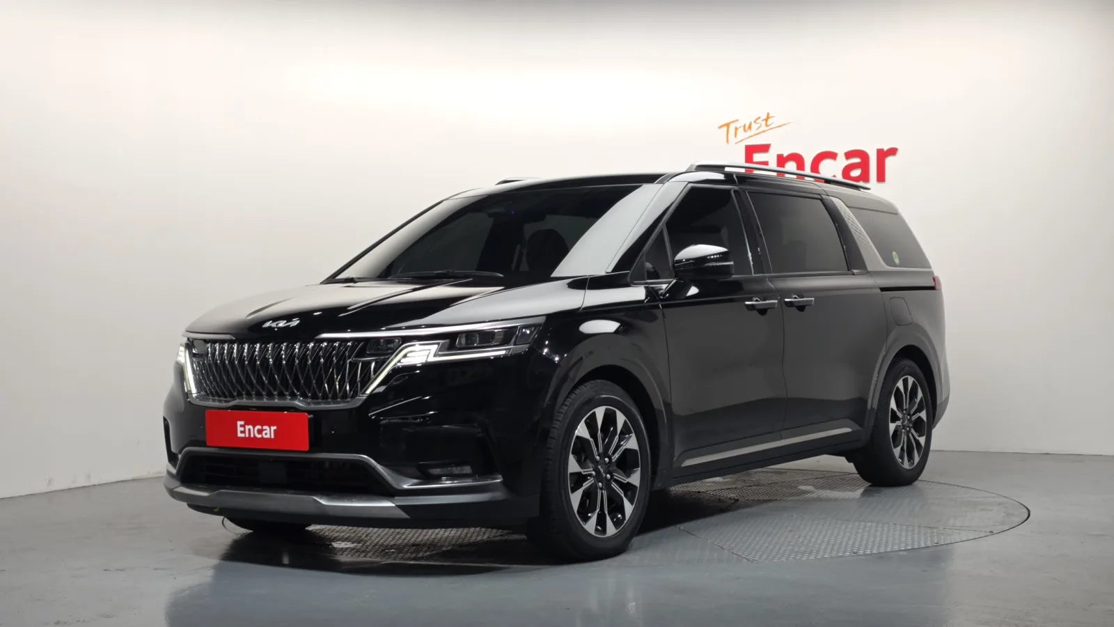 2023 Kia Carnival