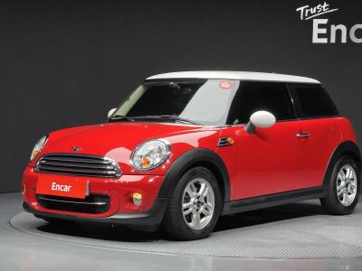 2013 MINI Cooper