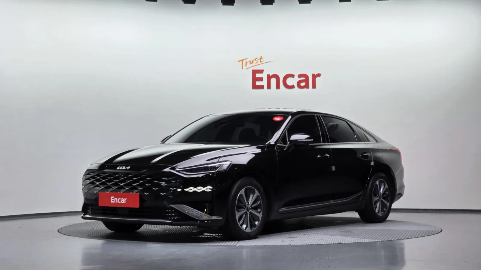 2023 Kia K8