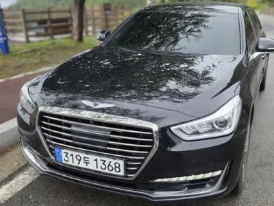 2016 Genesis EQ900