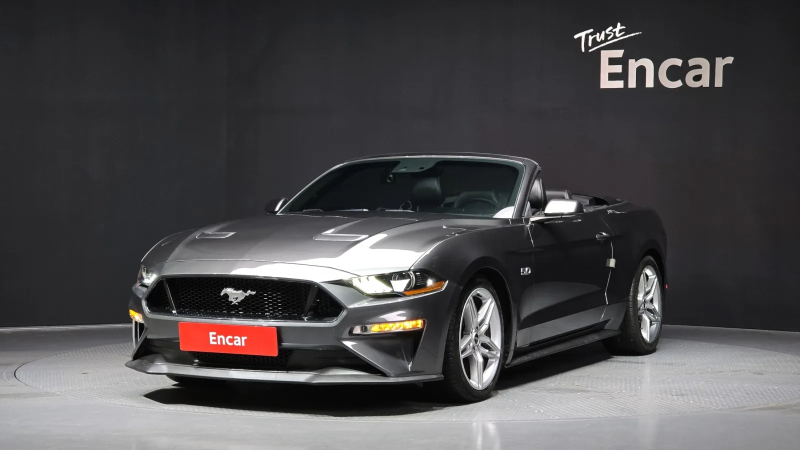 2020 Ford Mustang
