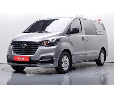 2019 Hyundai Starex