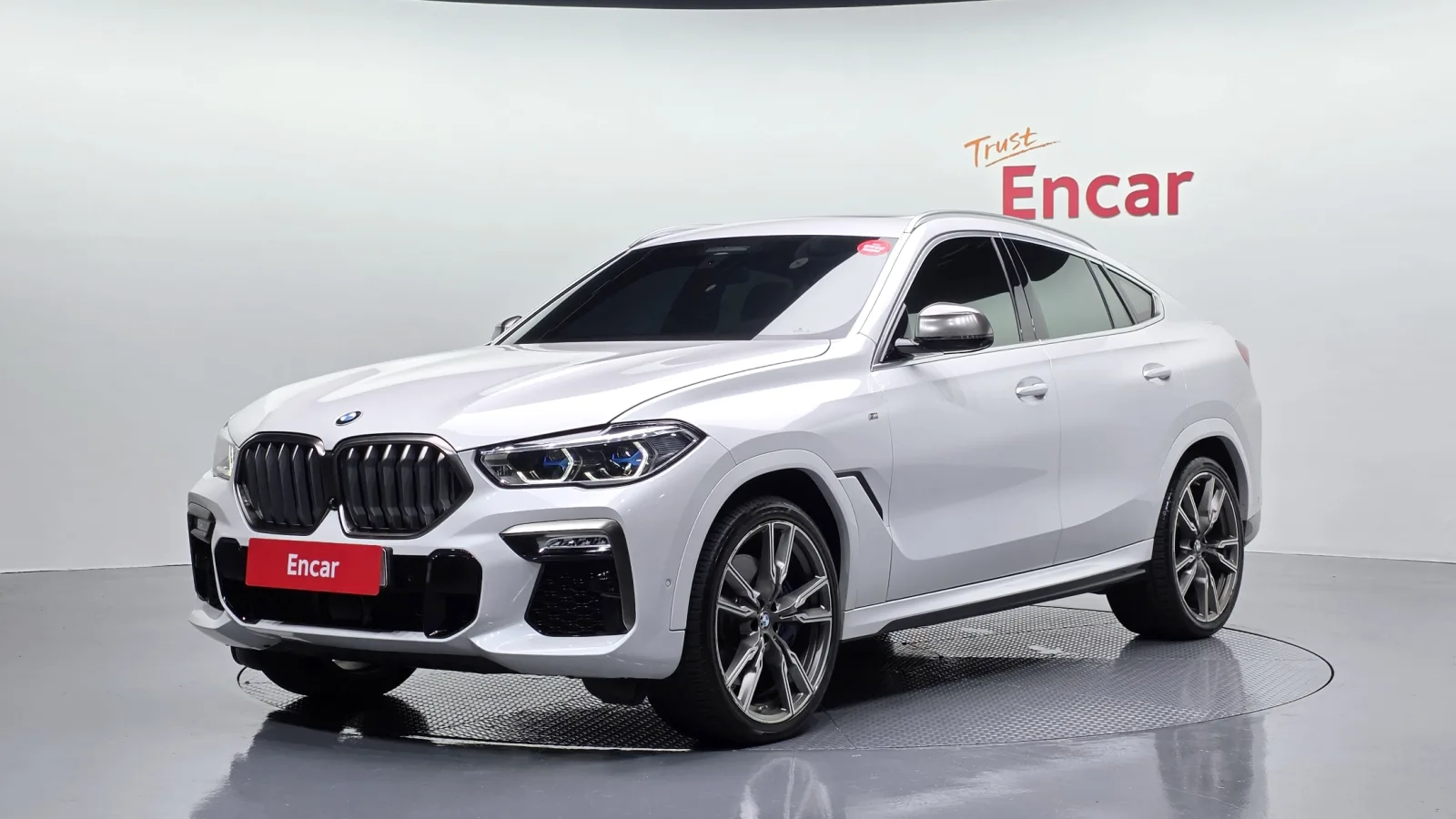 2021 BMW X6