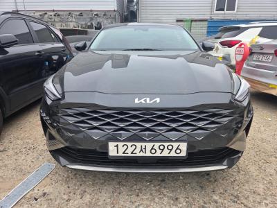 2023 Kia K8
