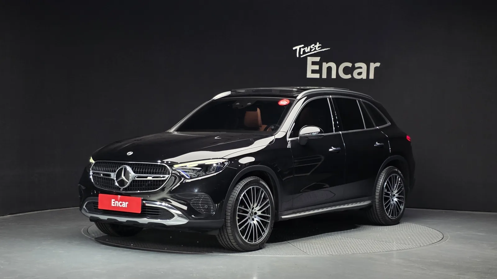 2023 Mercedes-Benz GLC-Class