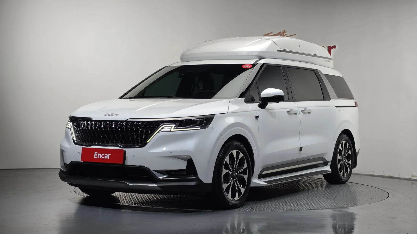 2023 Kia Carnival