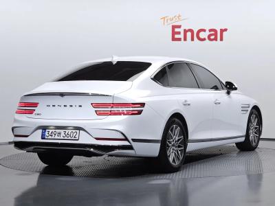 2025 Genesis G80
