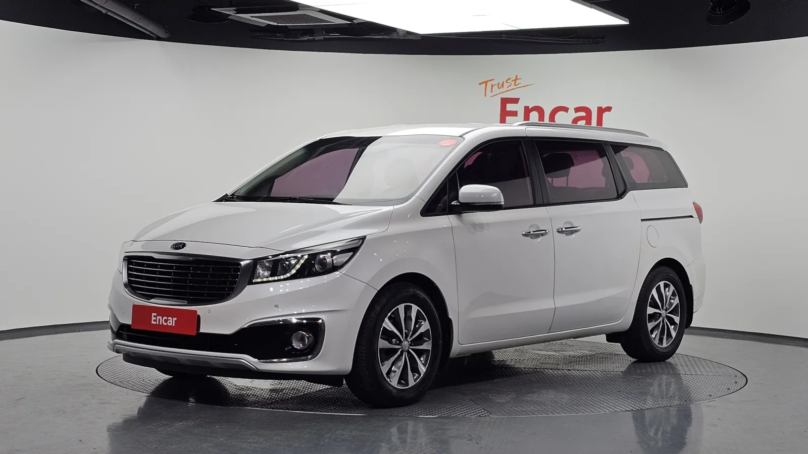 2017 Kia Carnival