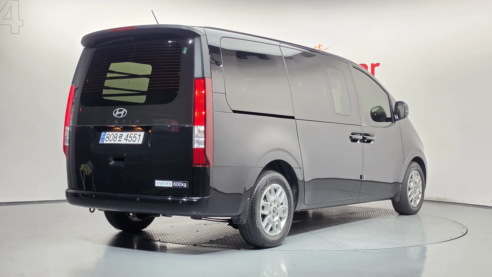 2025 Hyundai Staria
