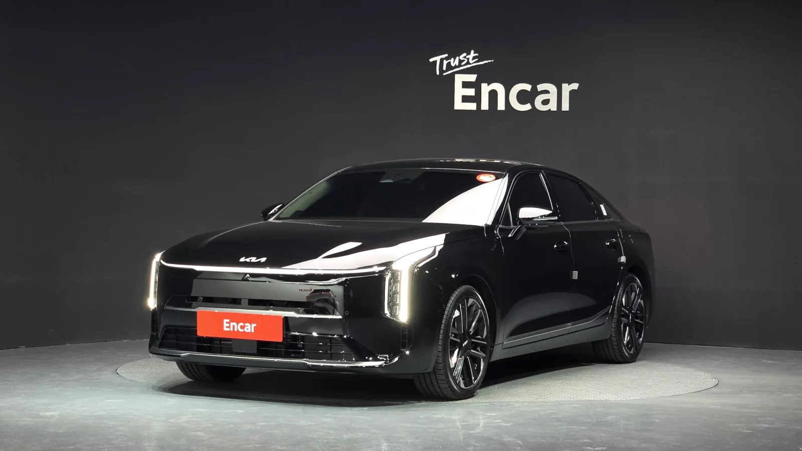 2025 Kia K8