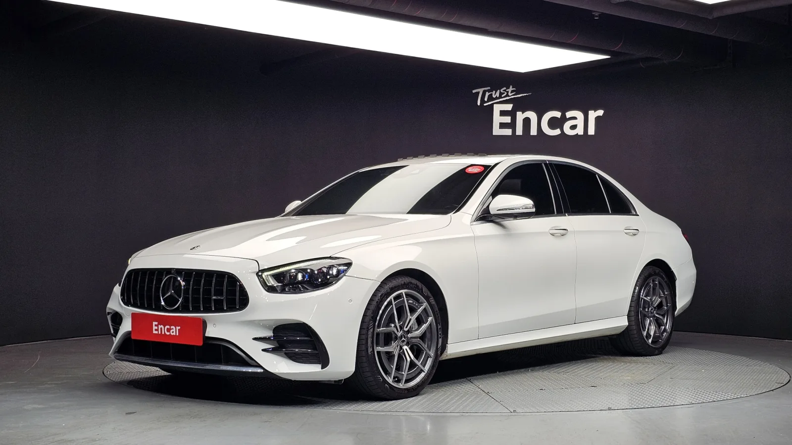 2021 Mercedes-Benz E-Class