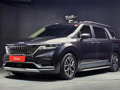 2023 Kia Carnival
