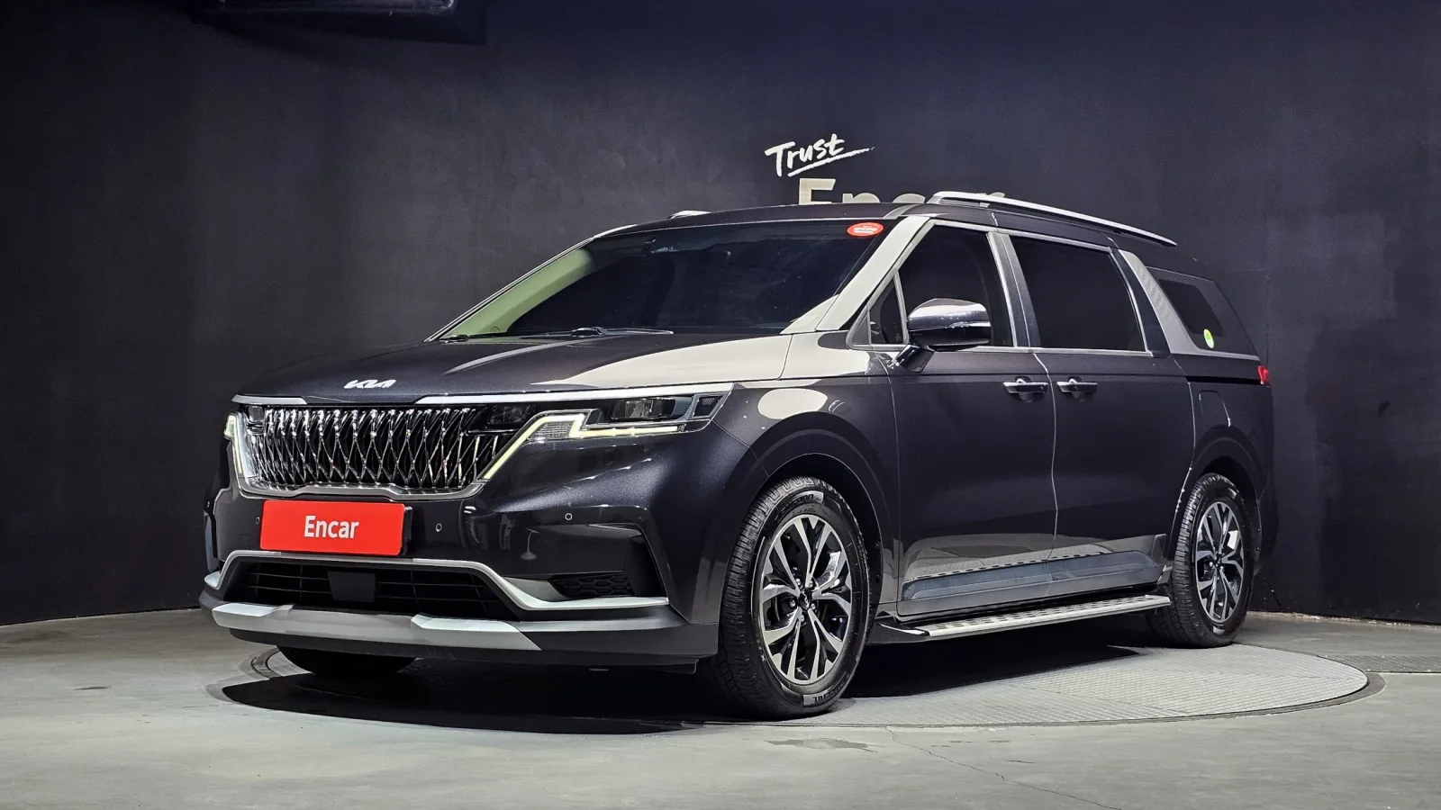 2023 Kia Carnival