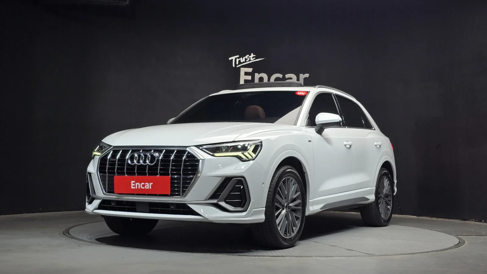 2022 Audi Q3