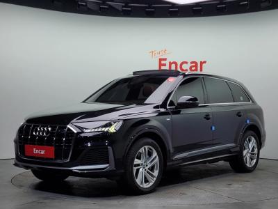 2021 Audi Q7