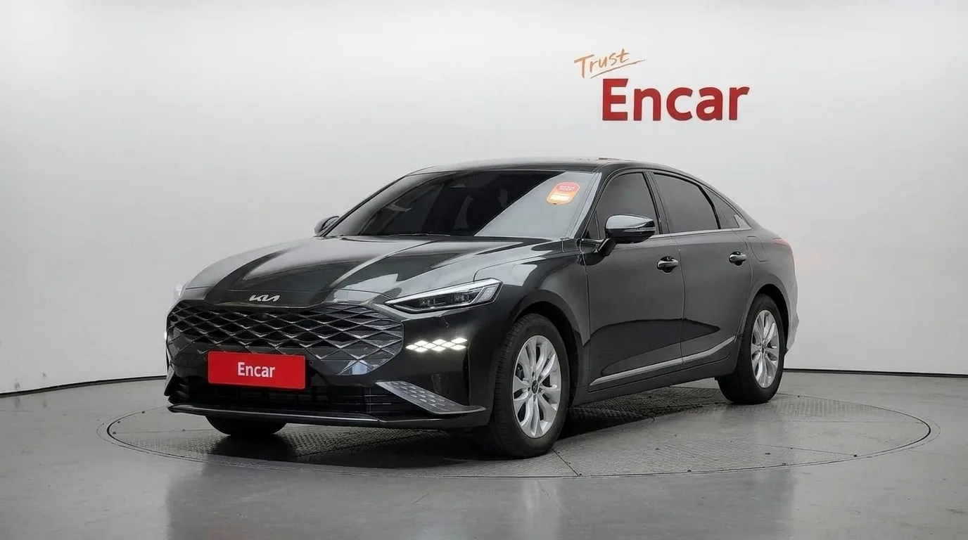2023 Kia K8