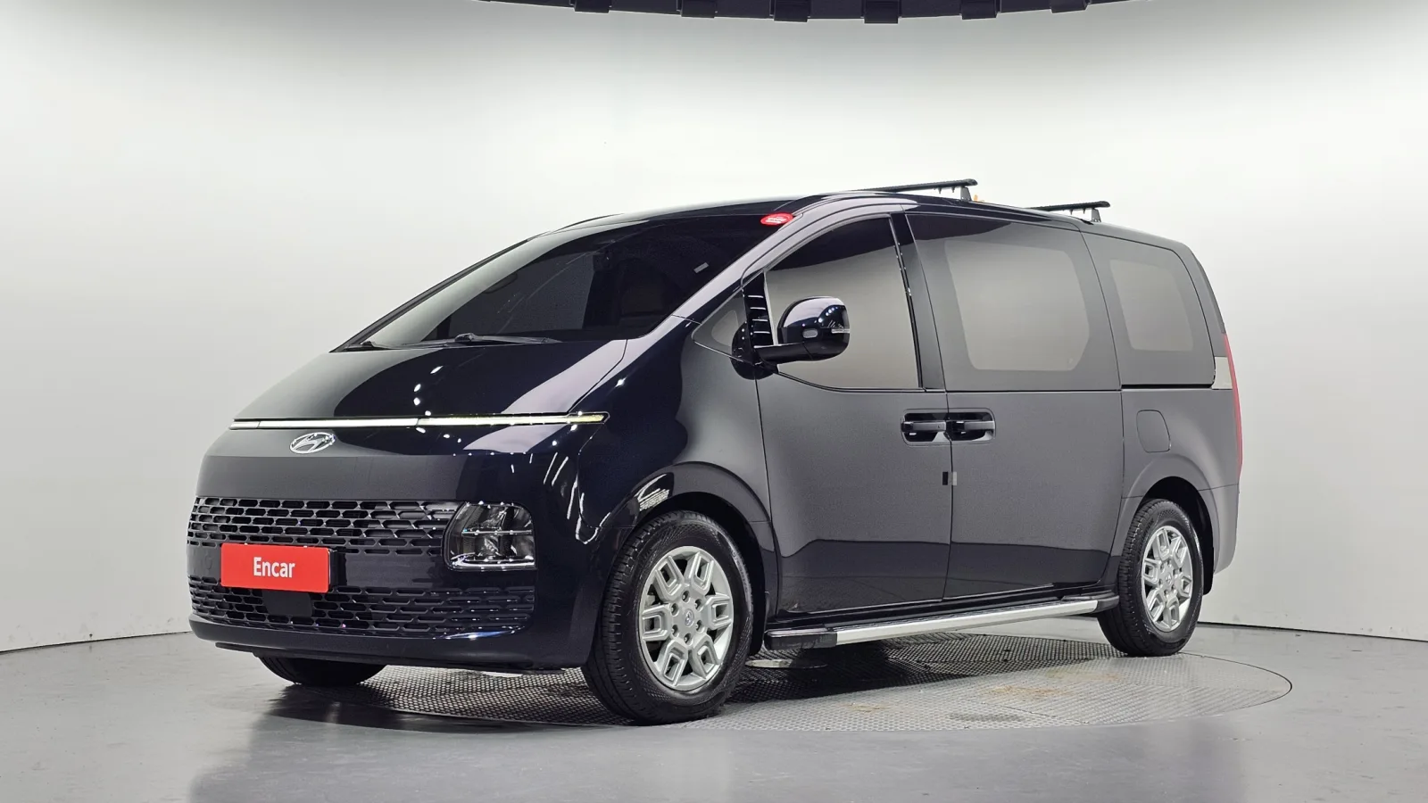 2022 Hyundai Staria