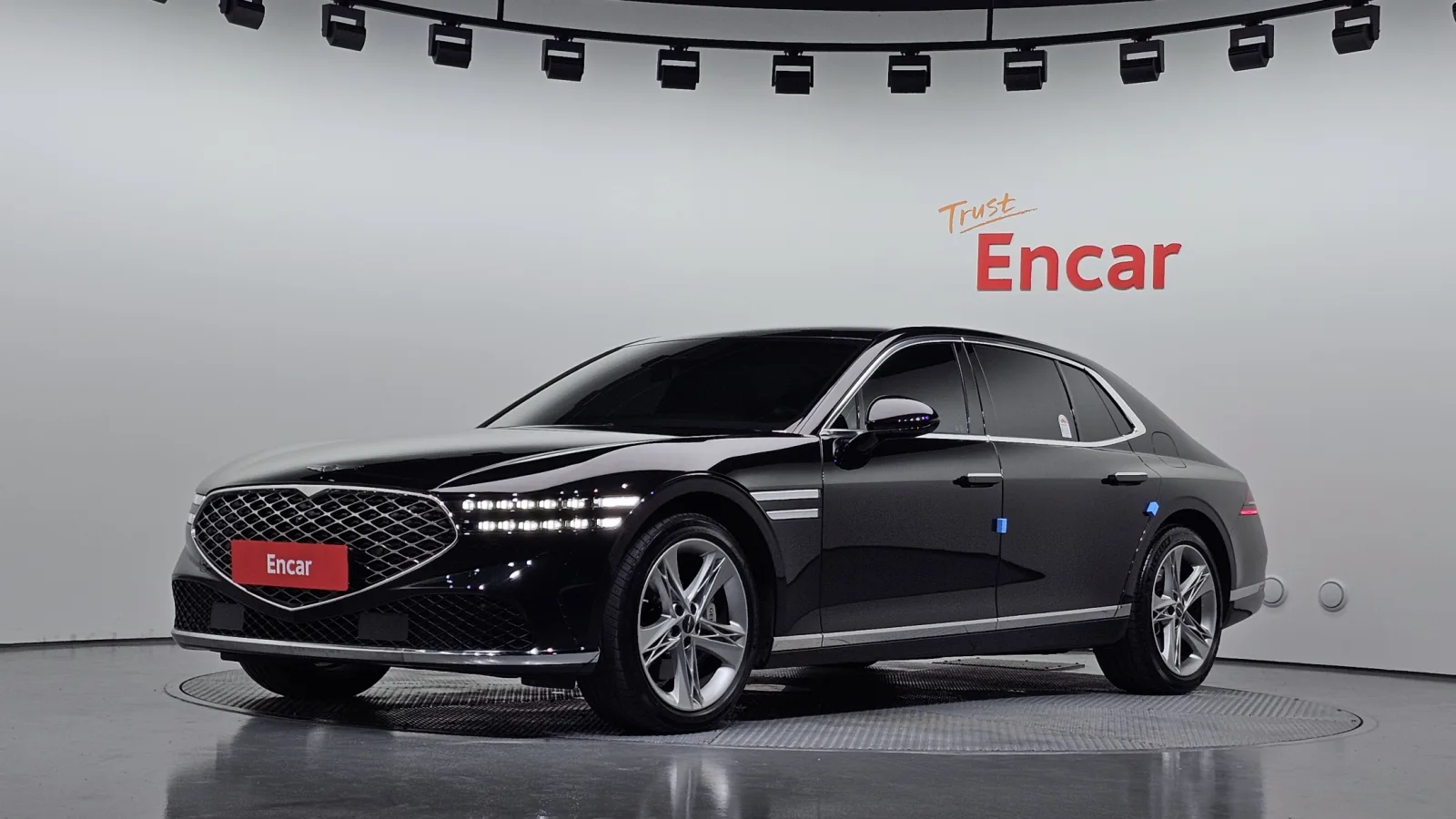 2024 Genesis G90