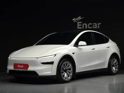 2025 Tesla Model Y