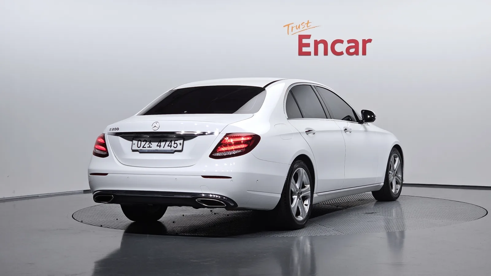2018 Mercedes-Benz E-Class