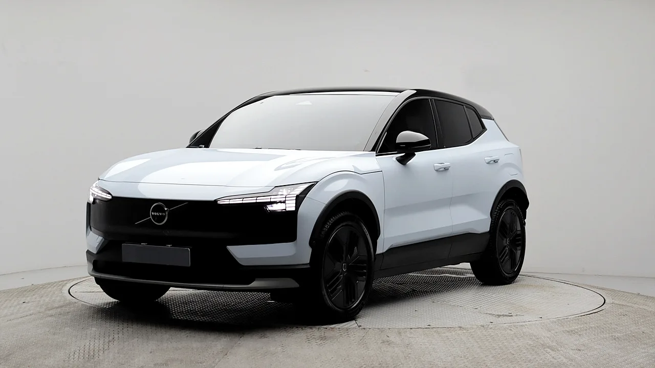 2026 Volvo EX30