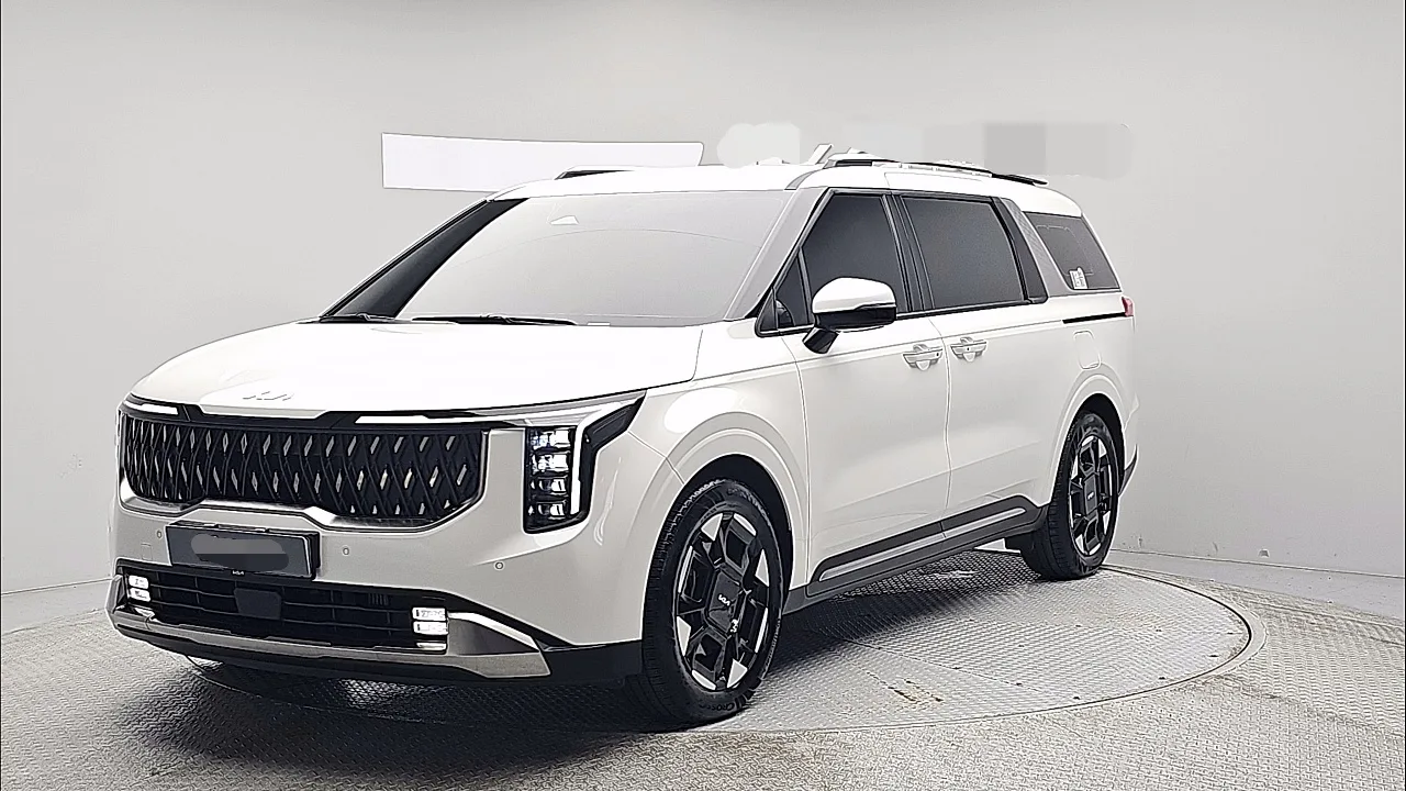 2025 Kia Carnival