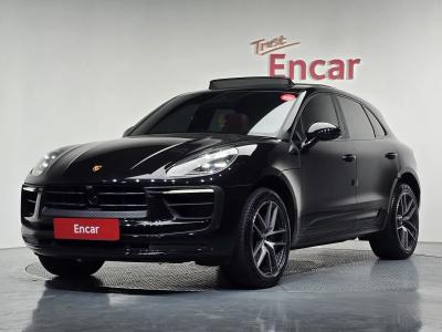2023 Porsche Macan