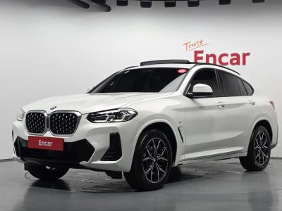 2023 BMW X4