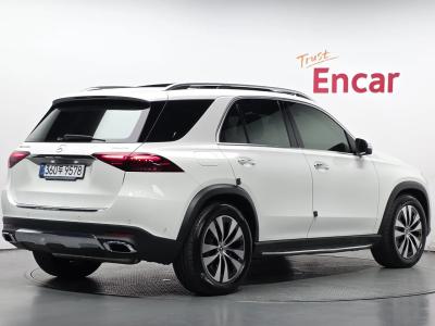 2025 Mercedes-Benz GLE-Class