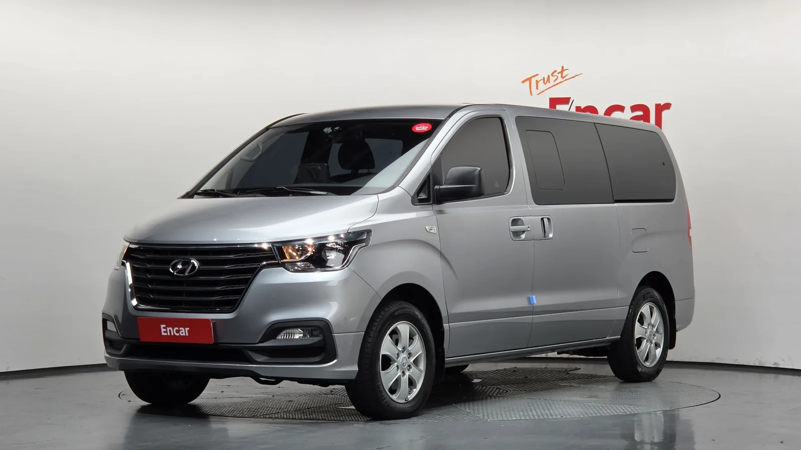 2019 Hyundai Starex
