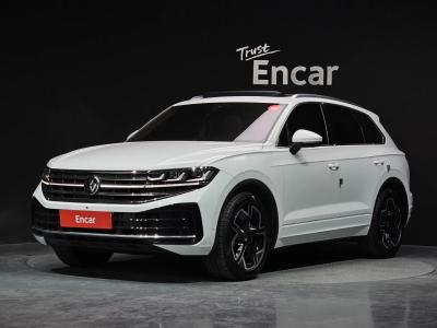 2024 Volkswagen Touareg