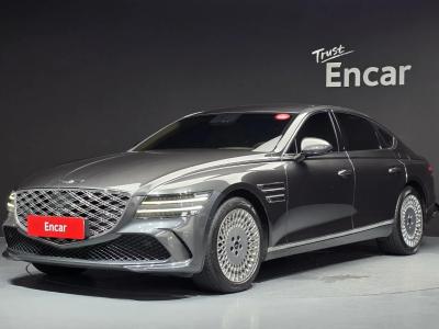 2025 Genesis G80