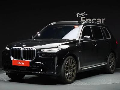 2026 BMW X7