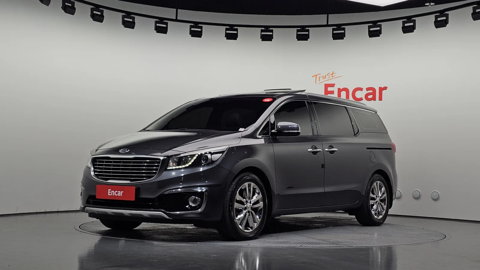 2017 Kia Carnival