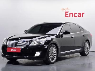 2013 Hyundai Equus