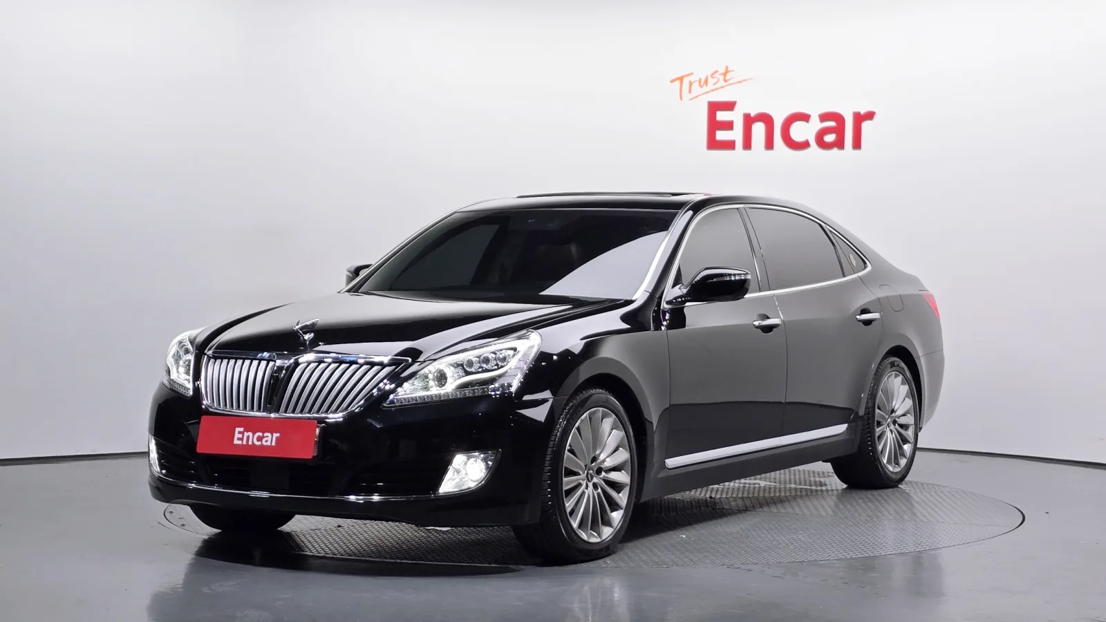 2013 Hyundai Equus