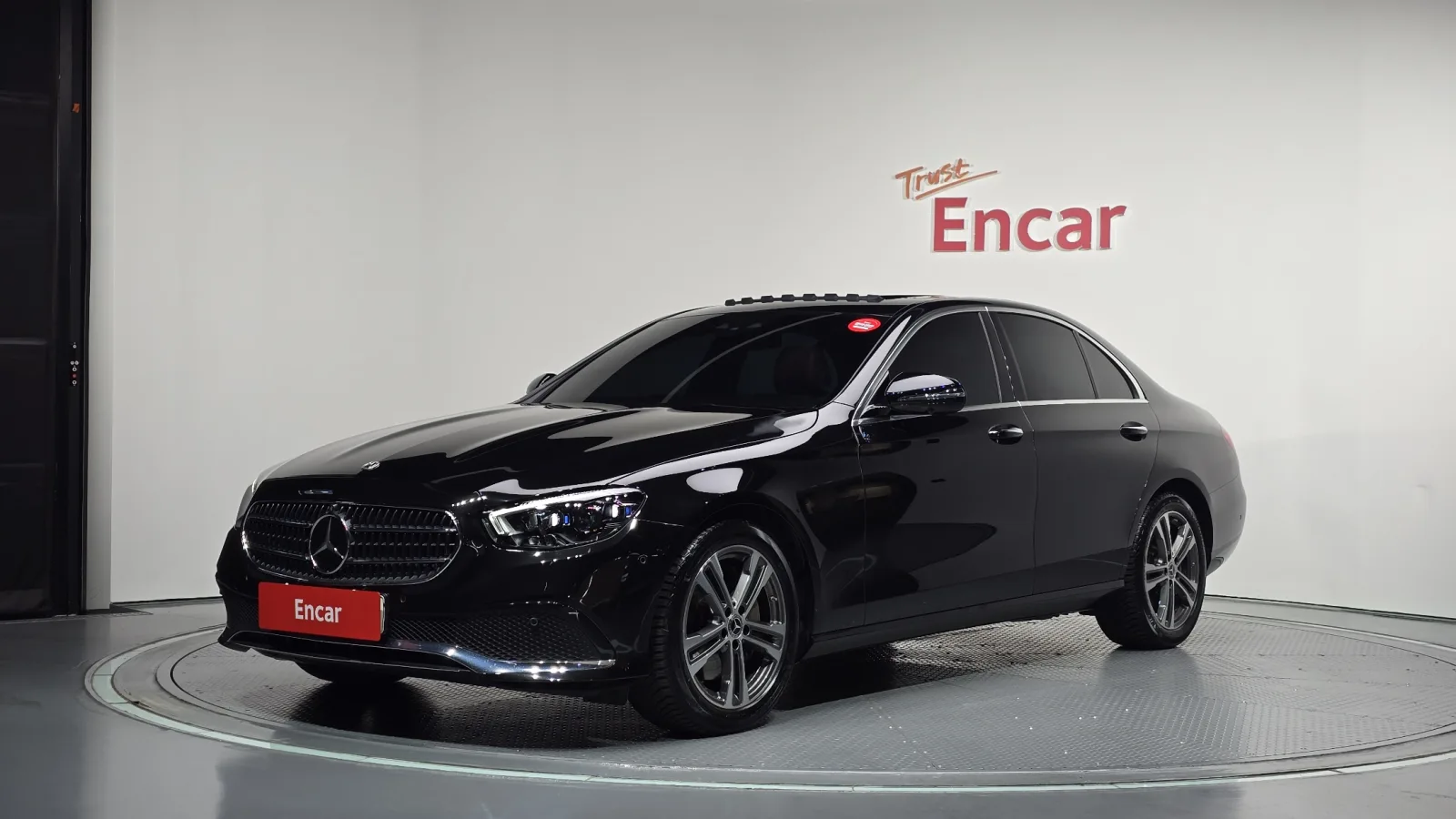 2021 Mercedes-Benz E-Class