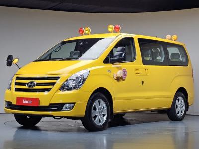 2016 Hyundai Starex