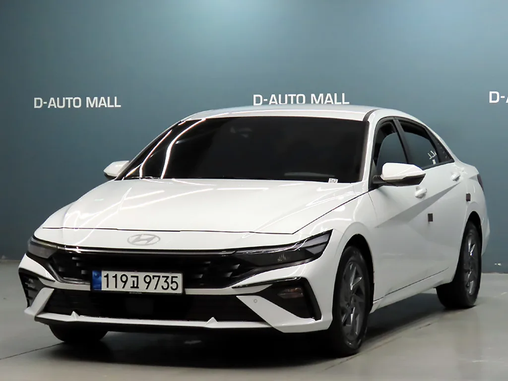 2025 Hyundai Elantra