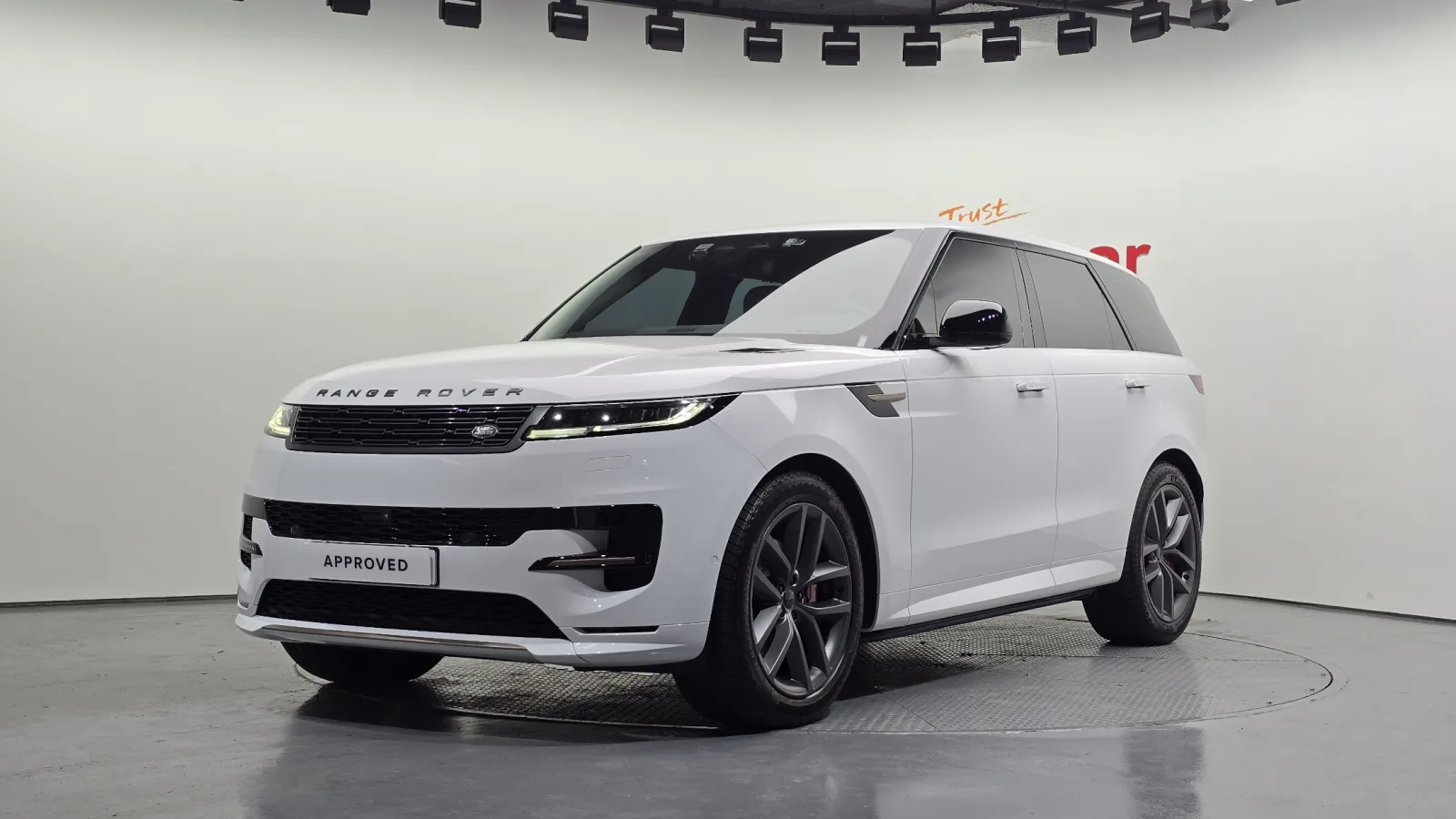2026 Land Rover Range Rover Sport